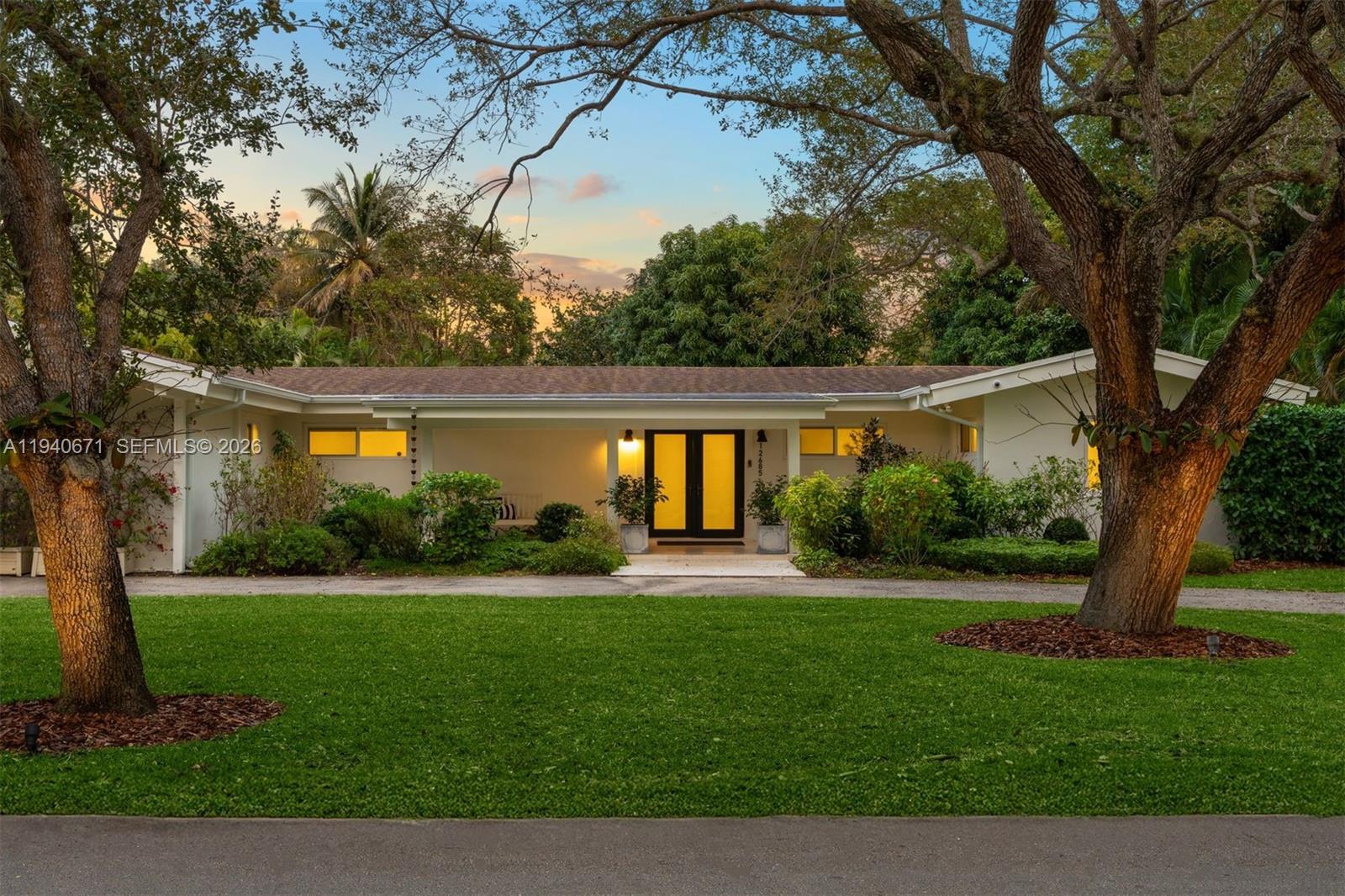 12685 SW 81st Ave Pinecrest, FL 33156