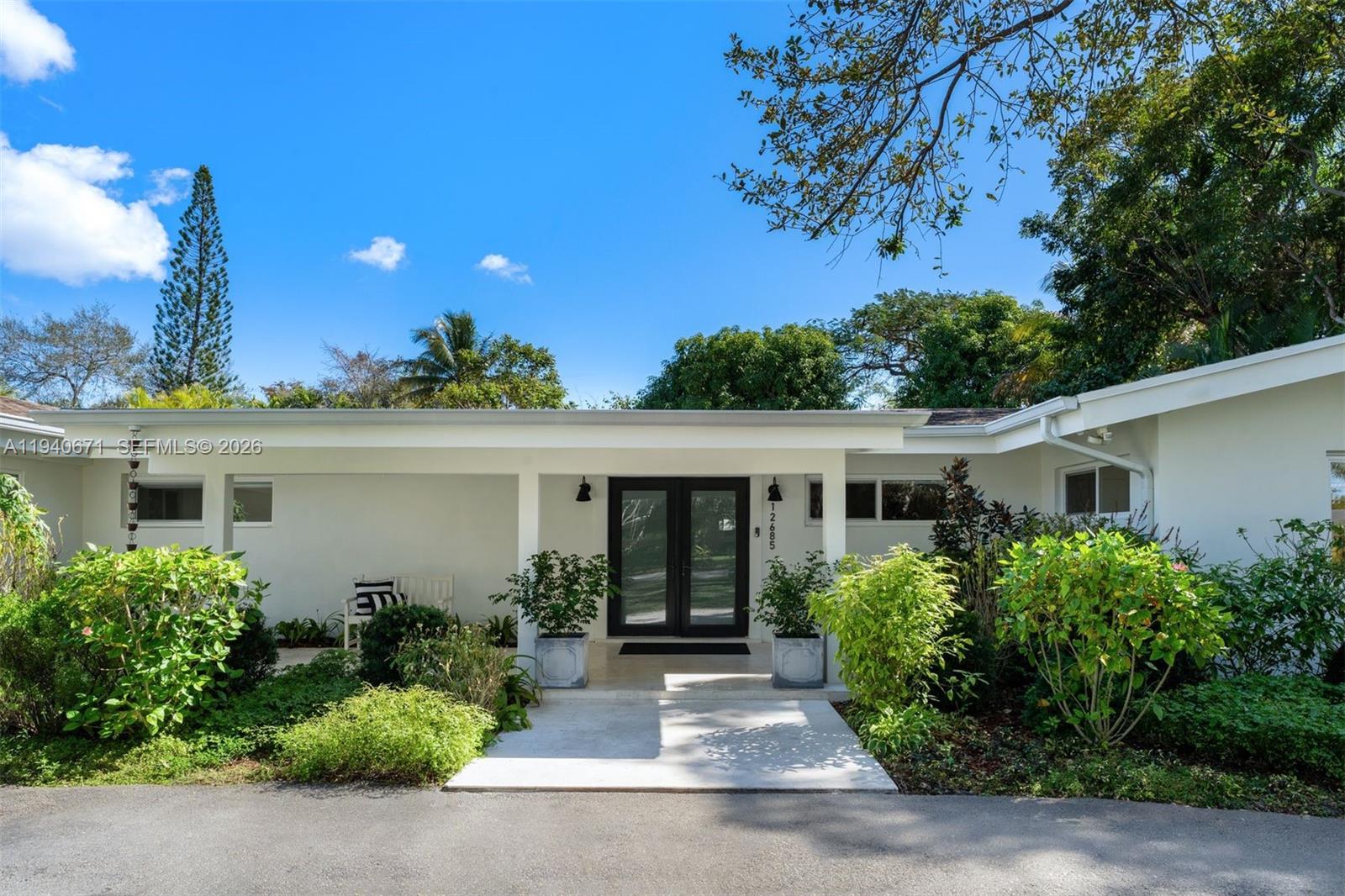 12685 SW 81st Ave Pinecrest, FL 33156