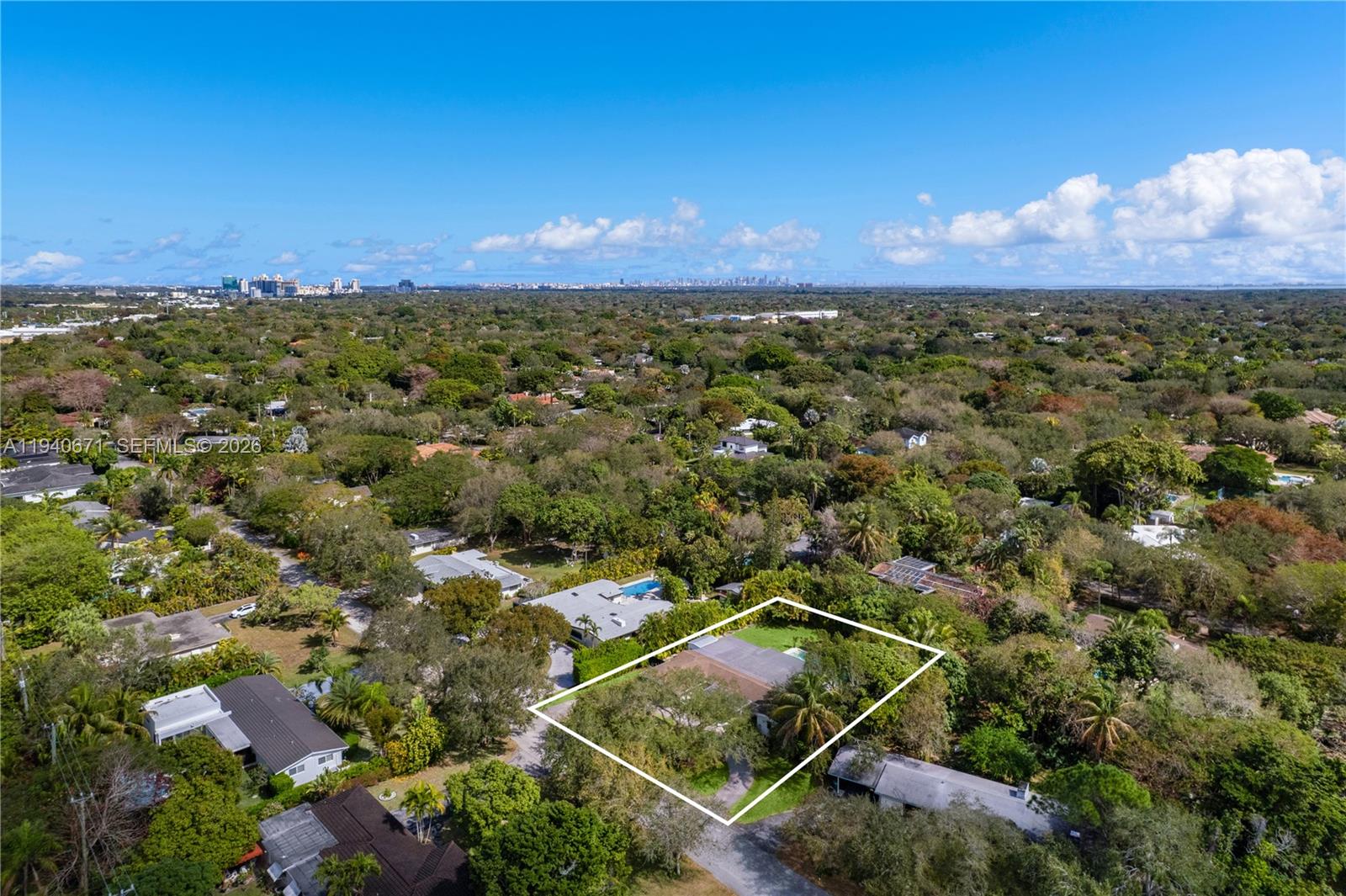 12685 SW 81st Ave Pinecrest, FL 33156