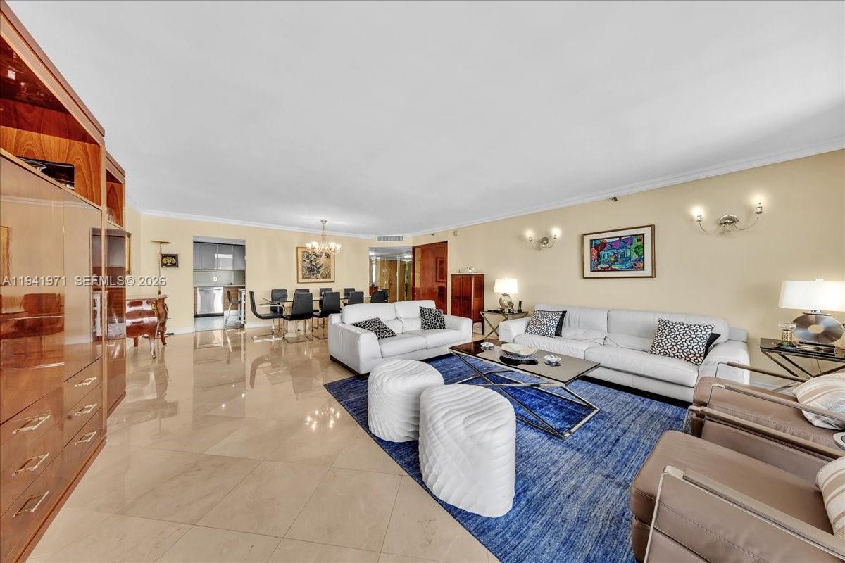 8877 Collins Ave #PH-2 Surfside, FL 33154