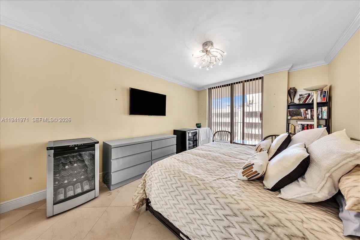 8877 Collins Ave #PH-2 Surfside, FL 33154