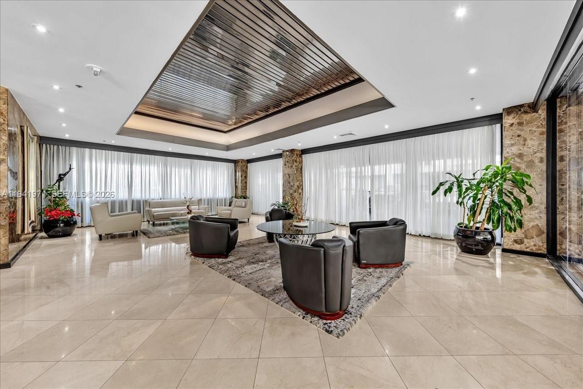 8877 Collins Ave #PH-2 Surfside, FL 33154