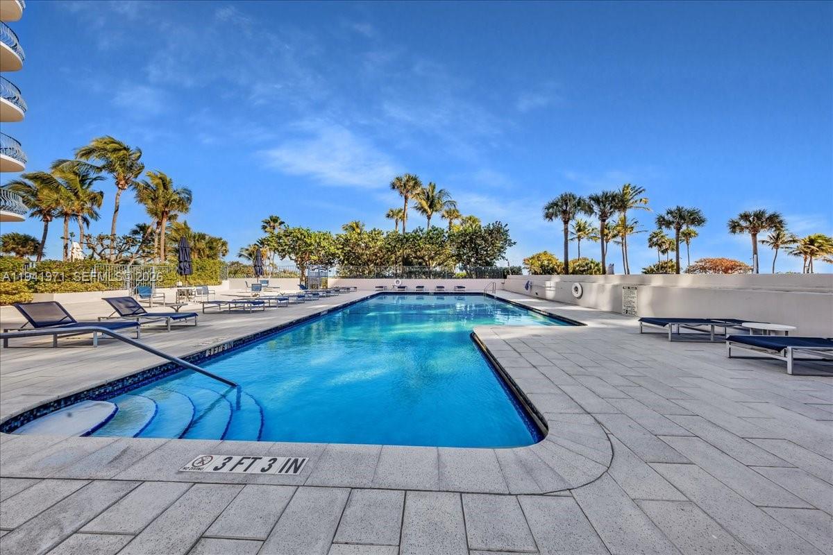 8877 Collins Ave #PH-2 Surfside, FL 33154