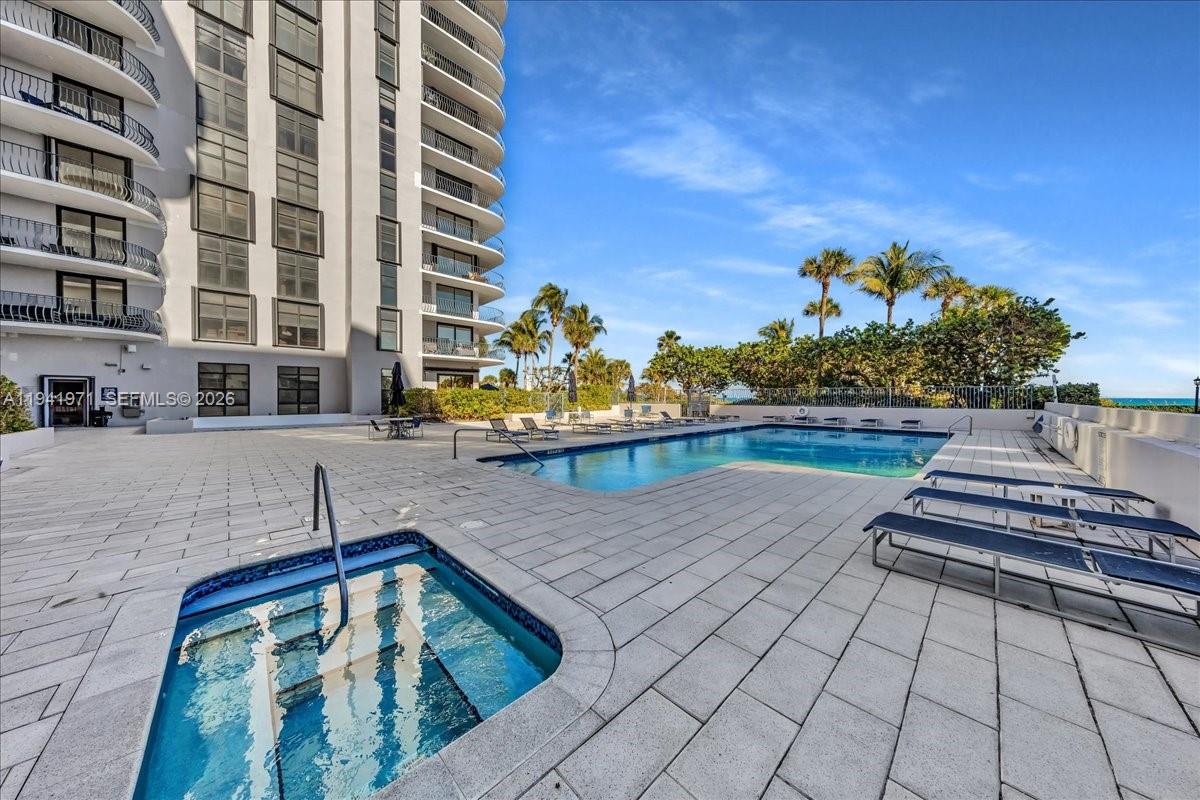 8877 Collins Ave #PH-2 Surfside, FL 33154