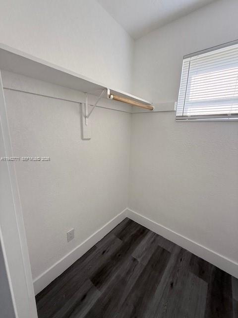 275 NE 173rd North Miami Beach, FL 33162