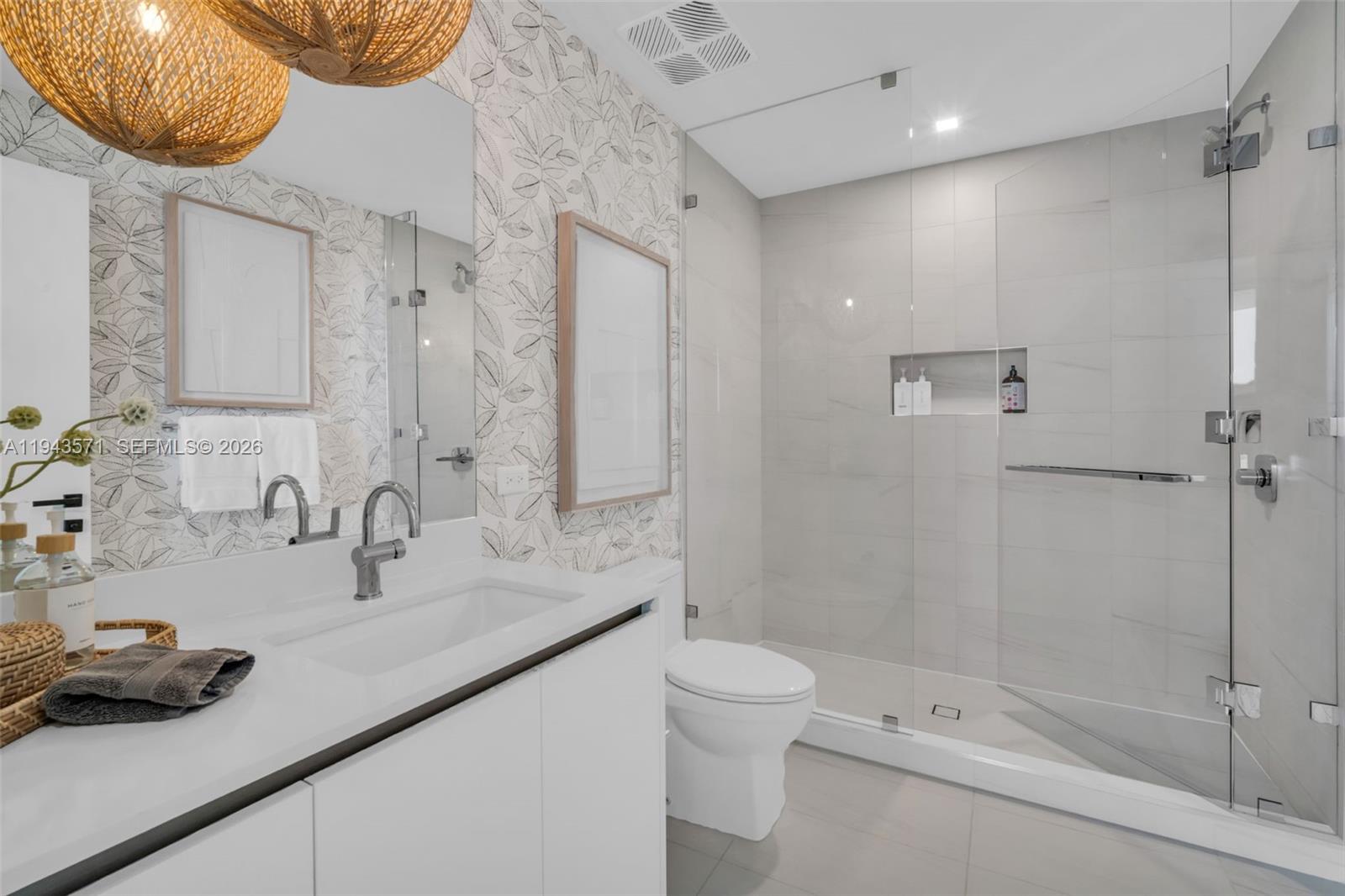 900 N Ocean Blvd #1605 Pompano Beach, FL 33062