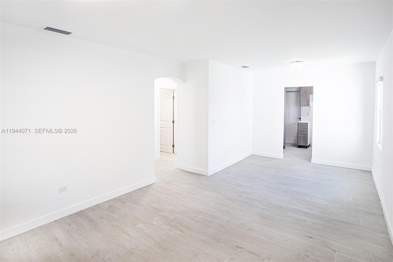 2620 SW 9th St Miami, FL 33135