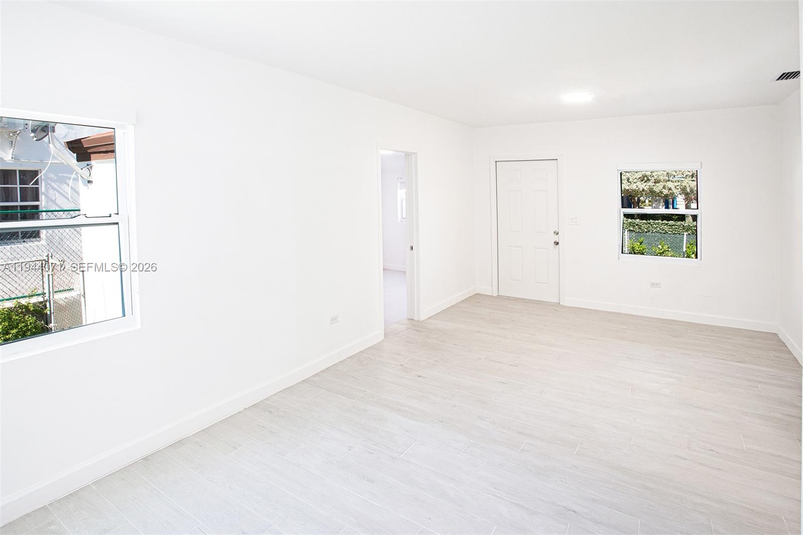 2620 SW 9th St Miami, FL 33135