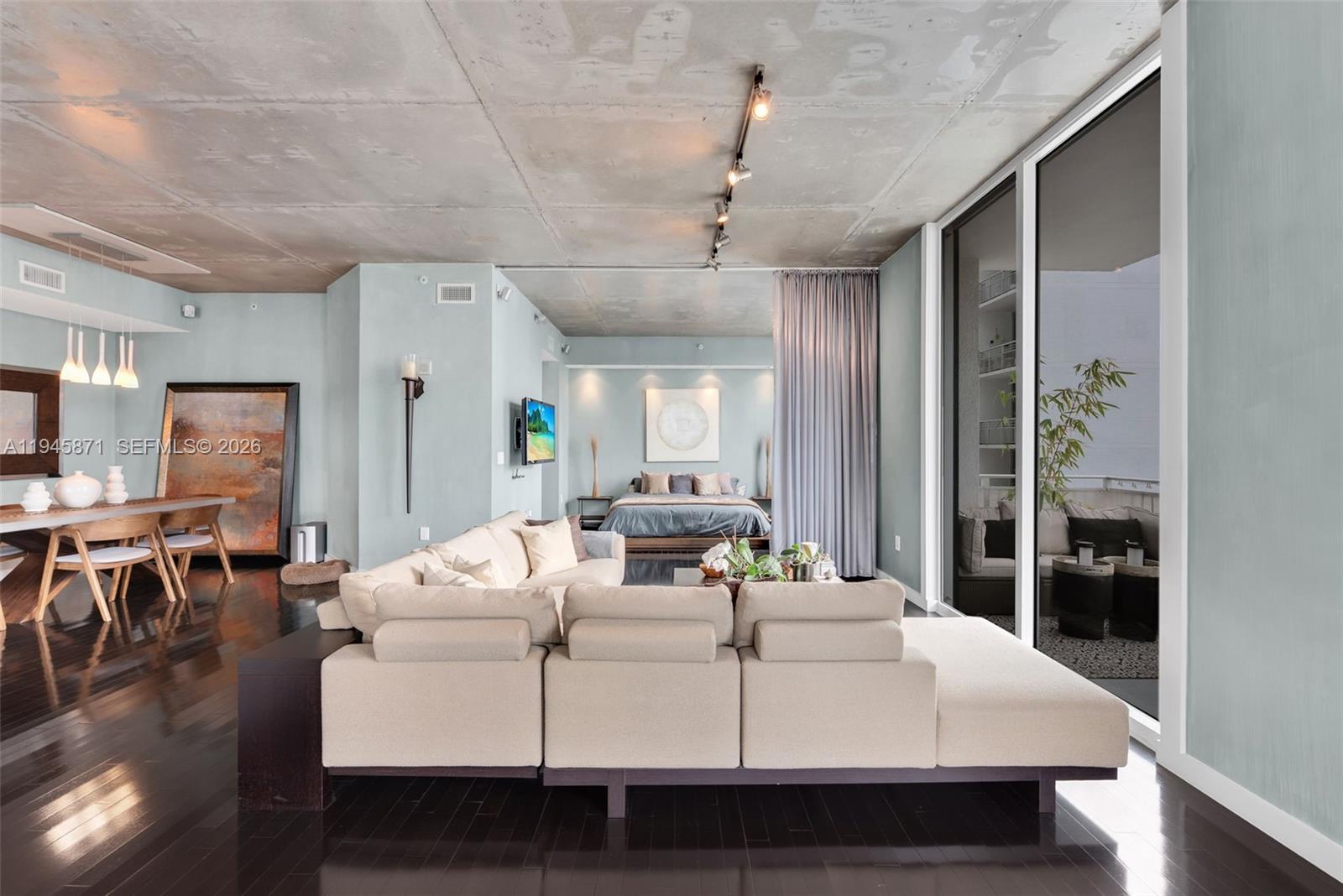 2275 Biscayne Blvd #705 Miami, FL 33137