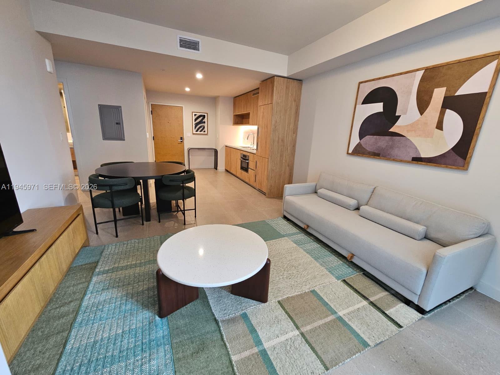 image The Crosby Miami Worldcenter9