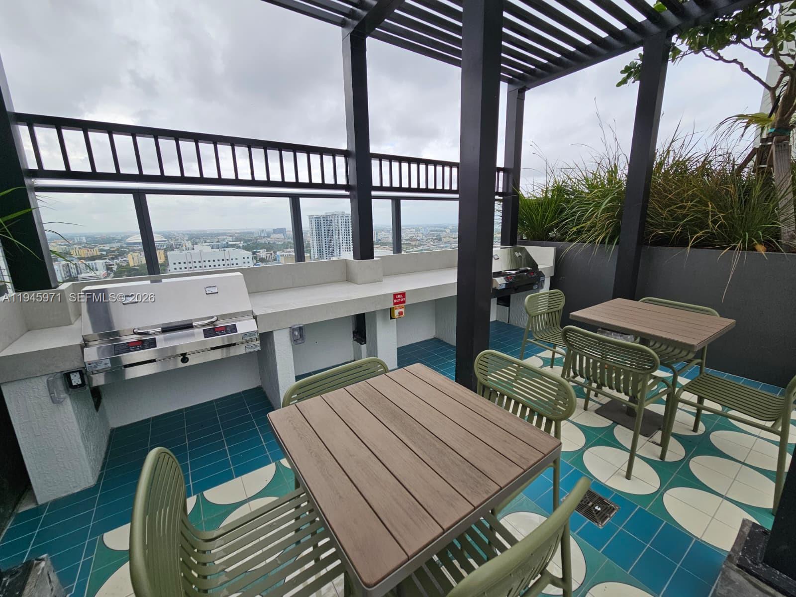 image The Crosby Miami Worldcenter20