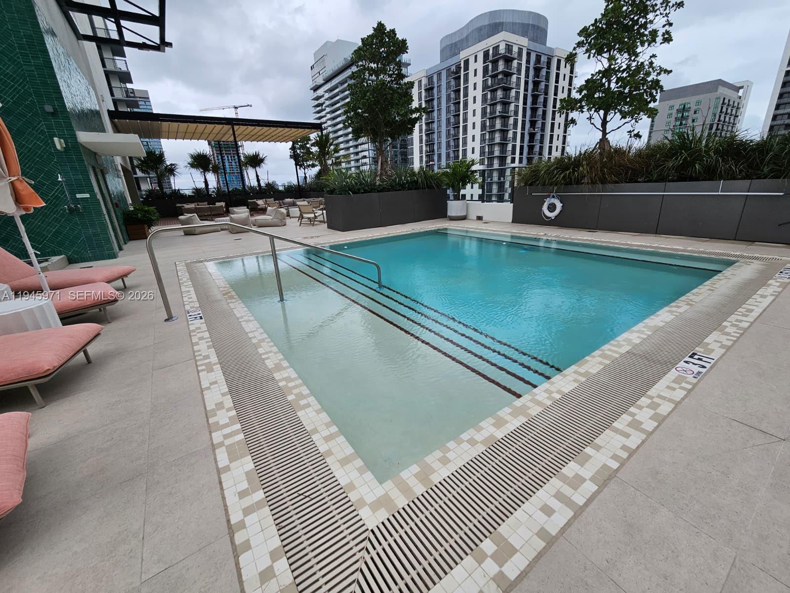 image The Crosby Miami Worldcenter25