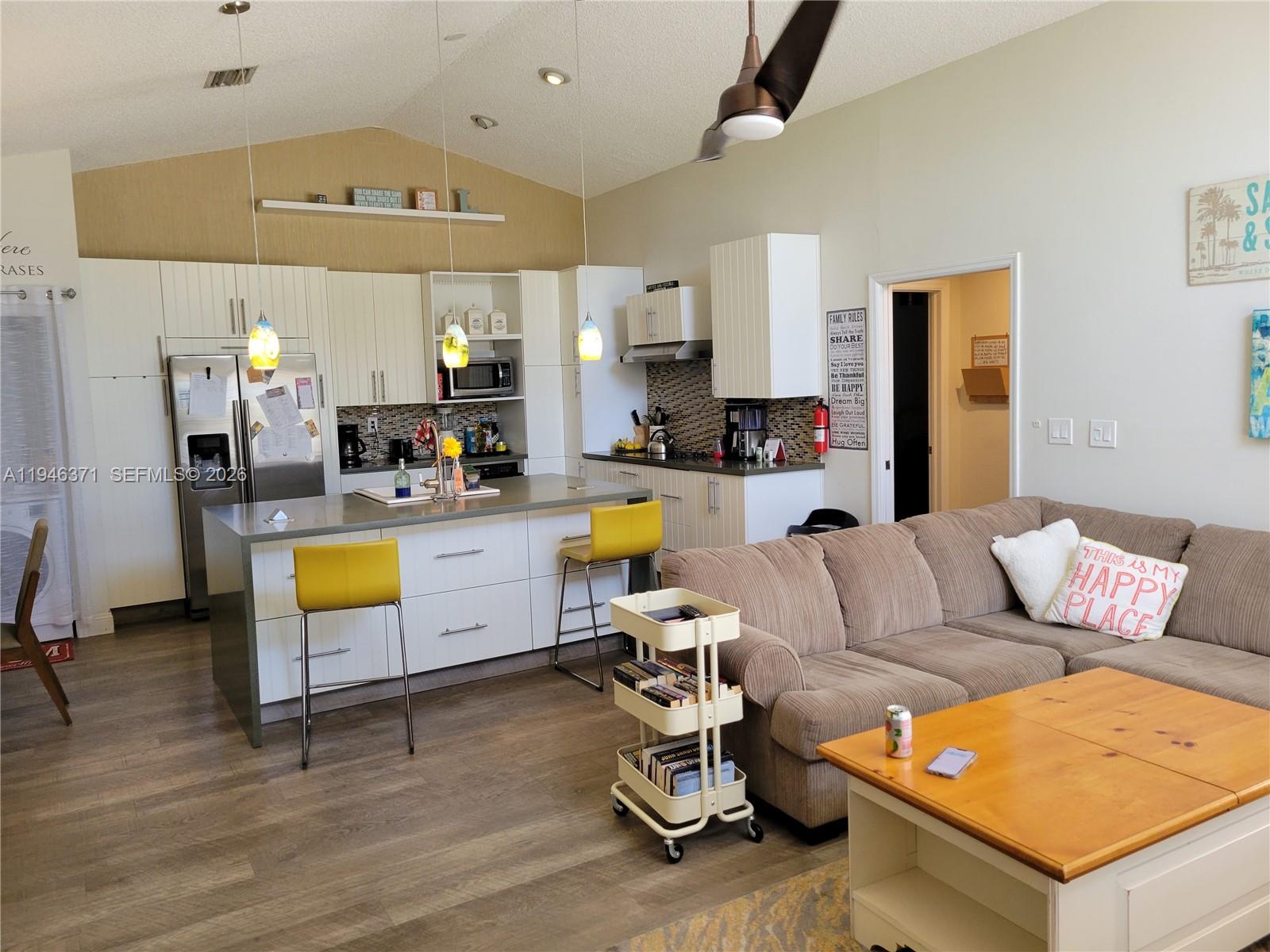 825 Dogwood Dr Delray Beach, FL 33483