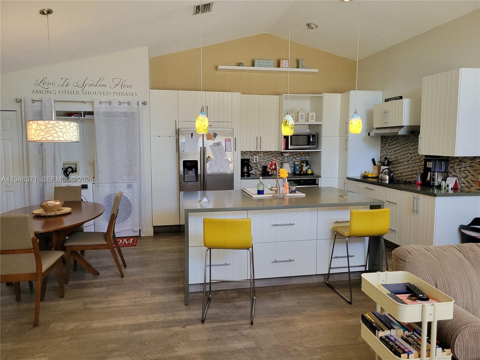 825 Dogwood Dr Delray Beach, FL 33483