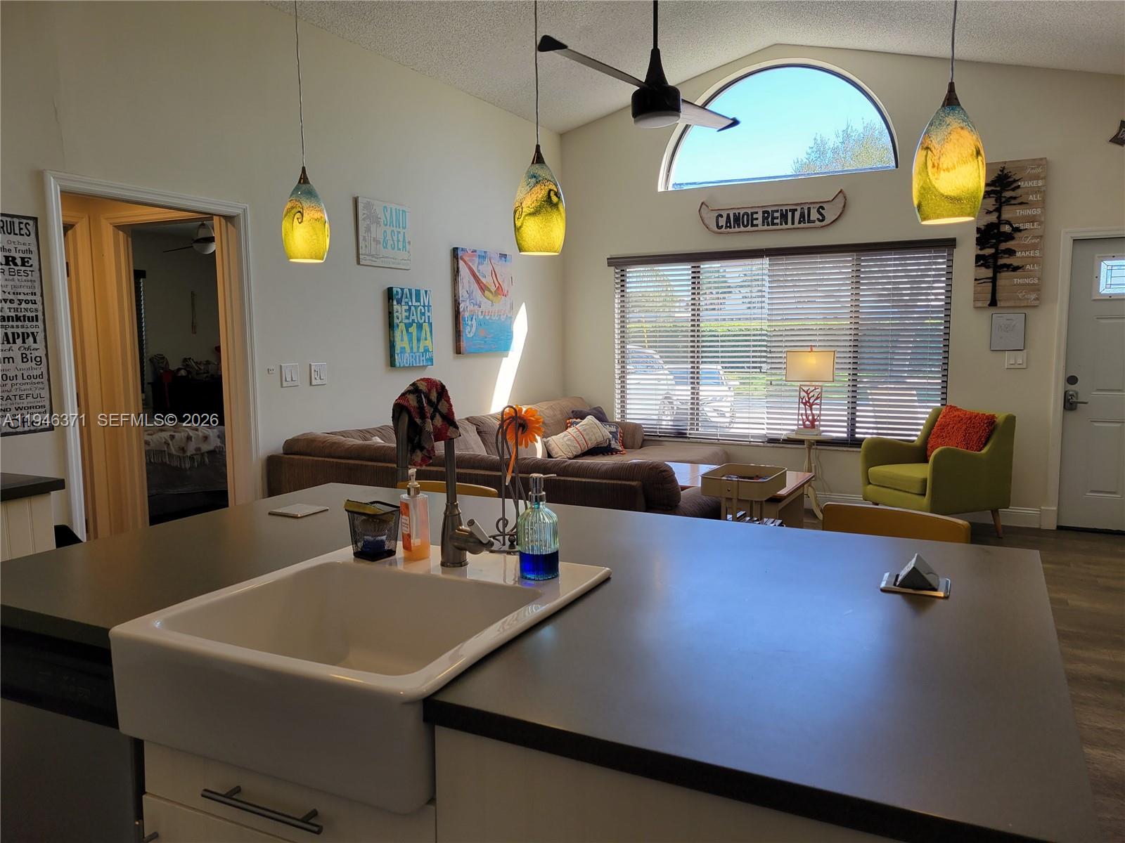 825 Dogwood Dr Delray Beach, FL 33483