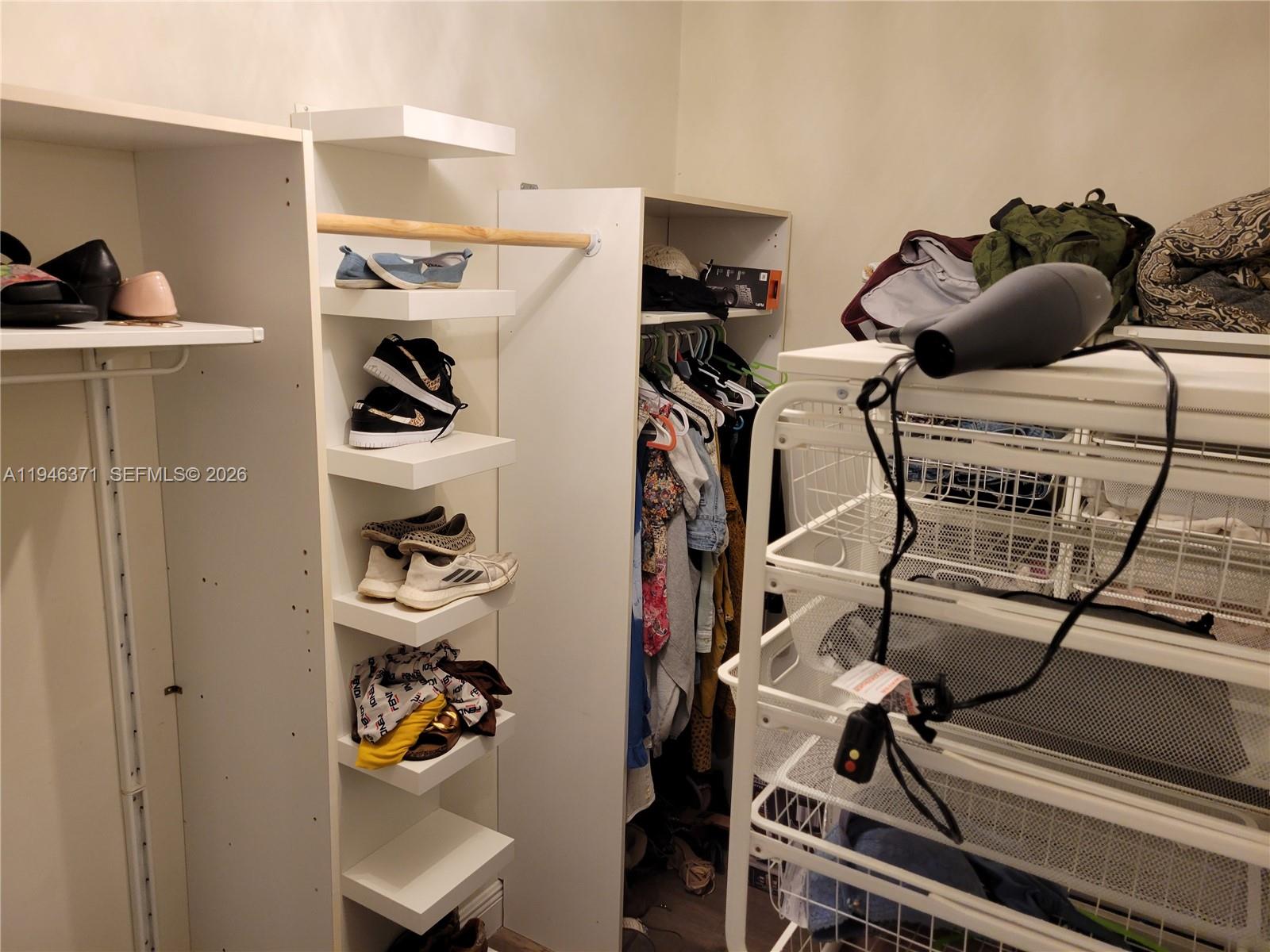 825 Dogwood Dr Delray Beach, FL 33483