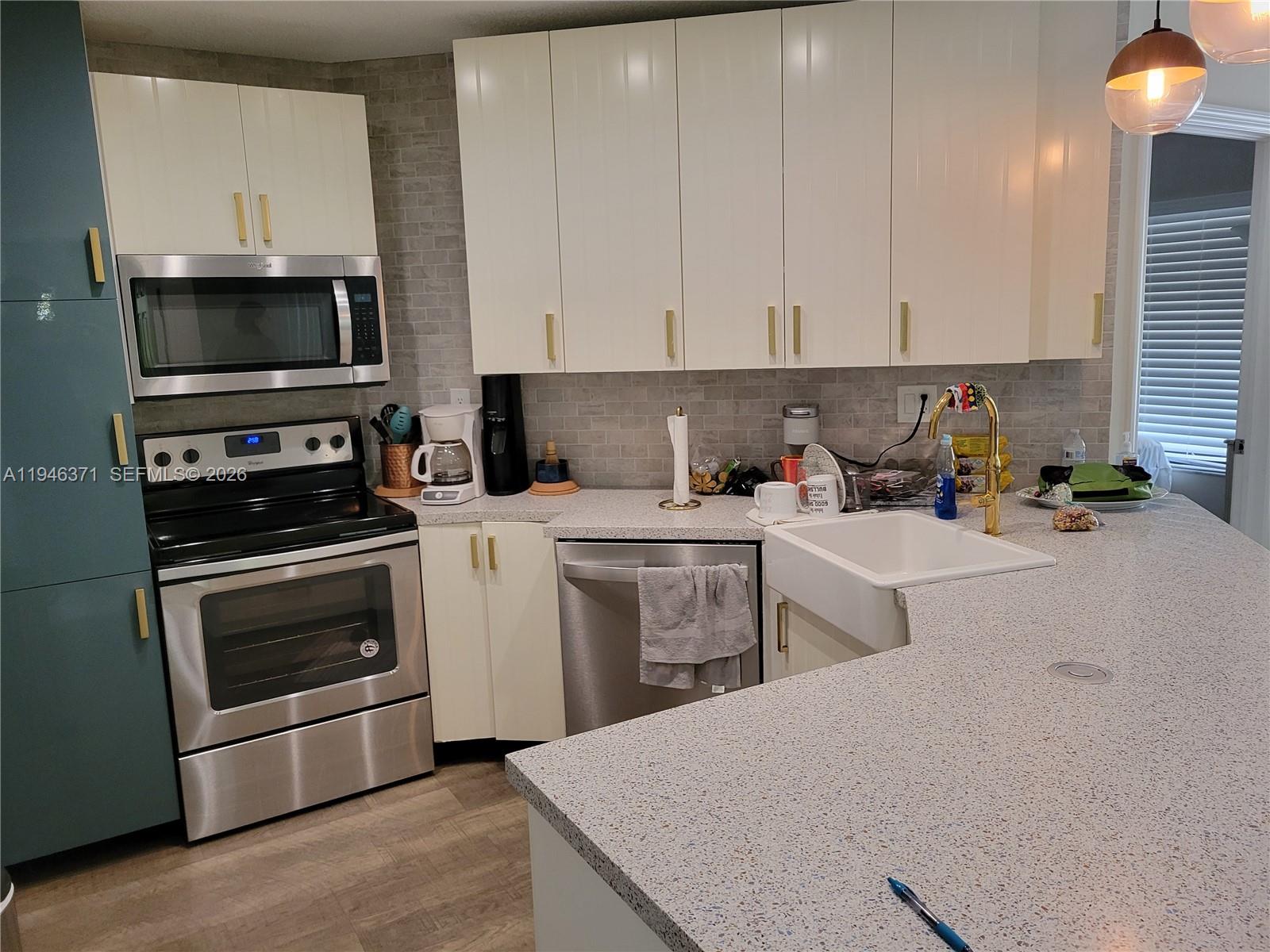 825 Dogwood Dr Delray Beach, FL 33483