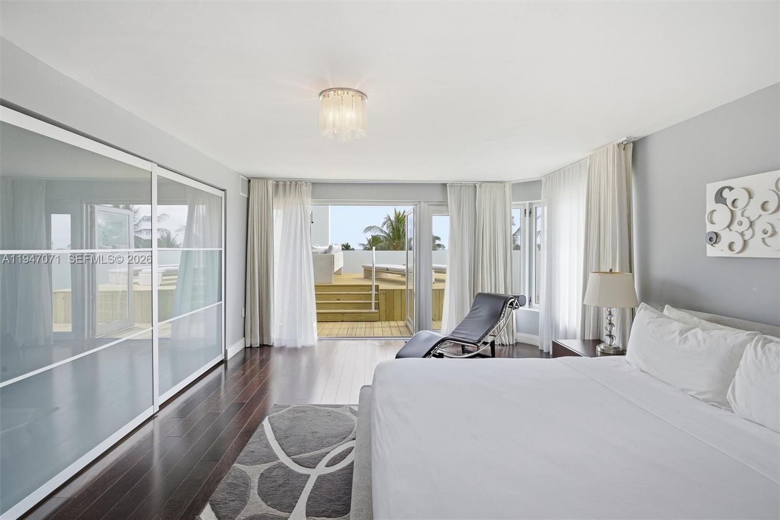 1250 Ocean Dr #PH1 Miami Beach, FL 33139