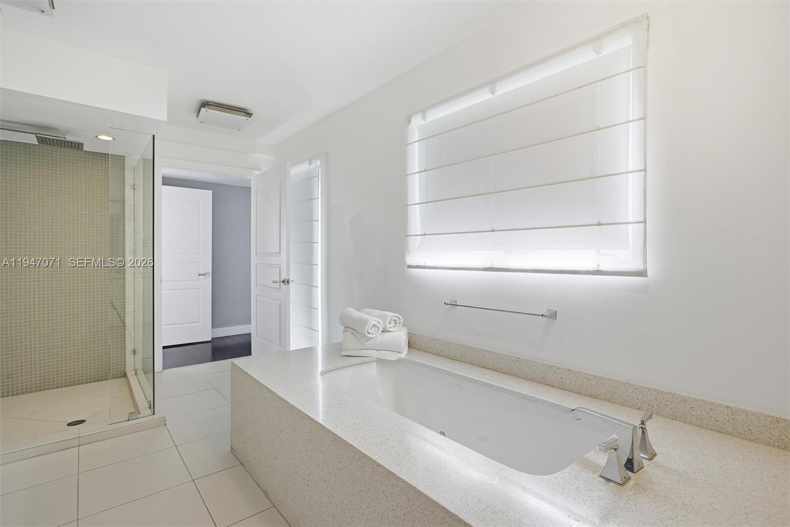 1250 Ocean Dr #PH1 Miami Beach, FL 33139