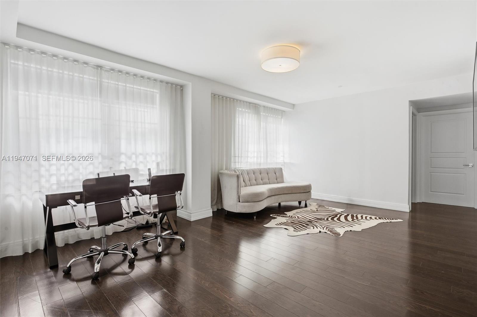 1250 Ocean Dr #PH1 Miami Beach, FL 33139