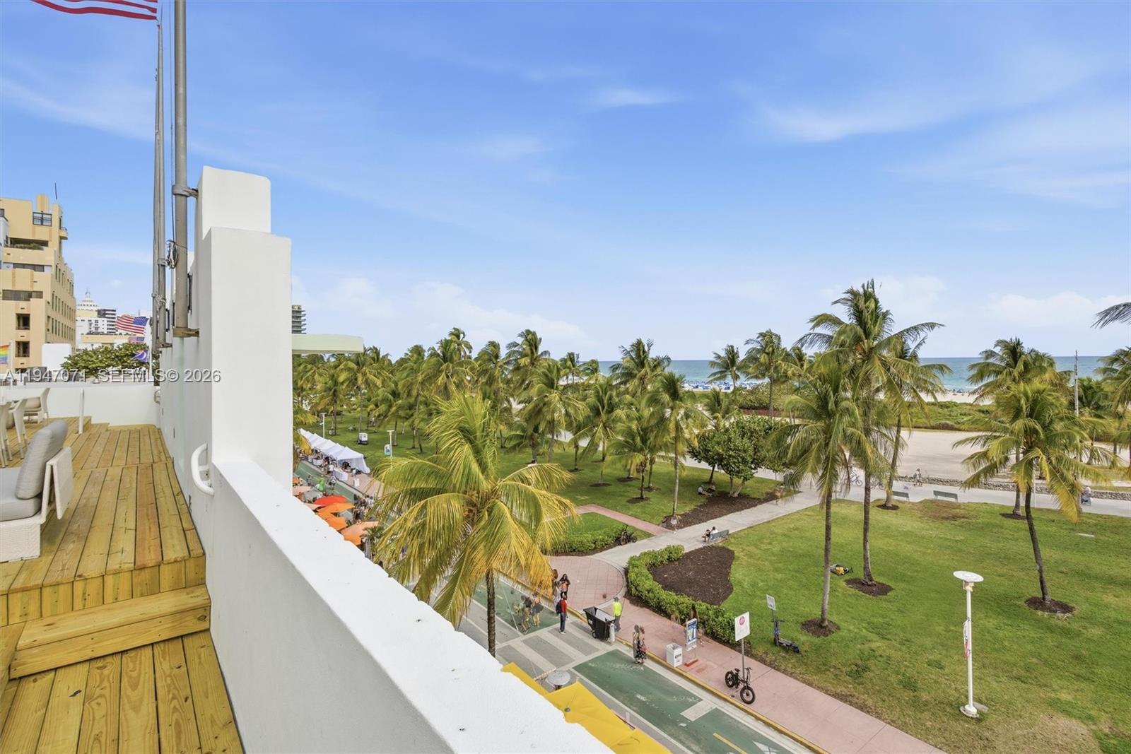 1250 Ocean Dr #PH1 Miami Beach, FL 33139