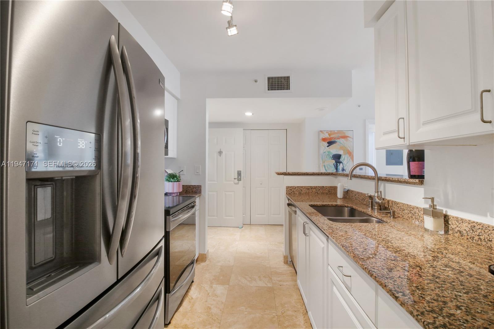 image The Mark on Brickell10