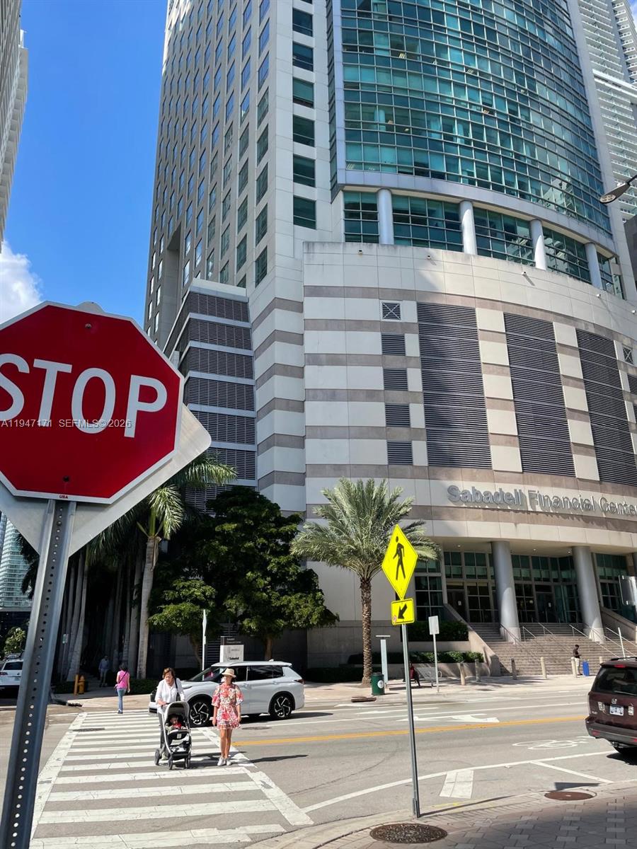 image The Mark on Brickell33