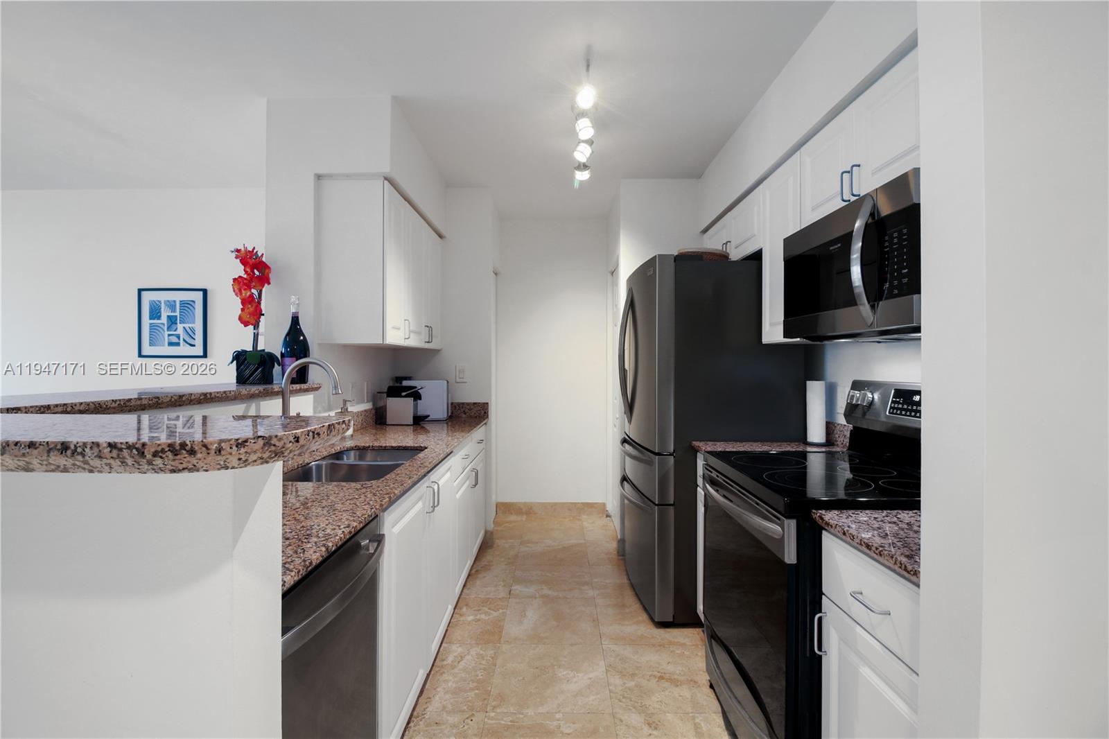 image The Mark on Brickell7