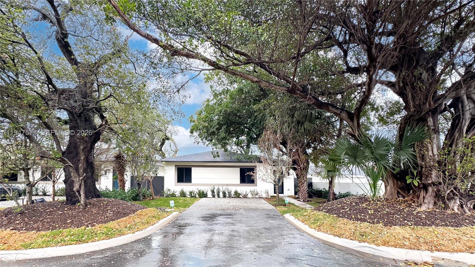 4517 3rd Miami, FL 33126