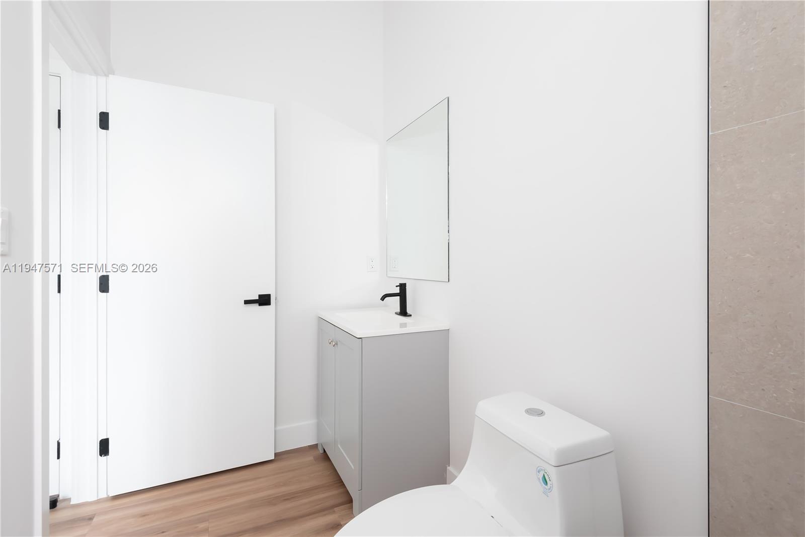 4517 3rd Miami, FL 33126