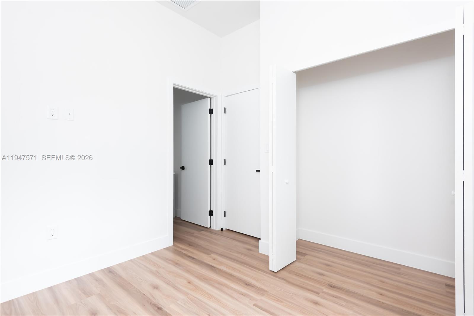 4517 3rd Miami, FL 33126