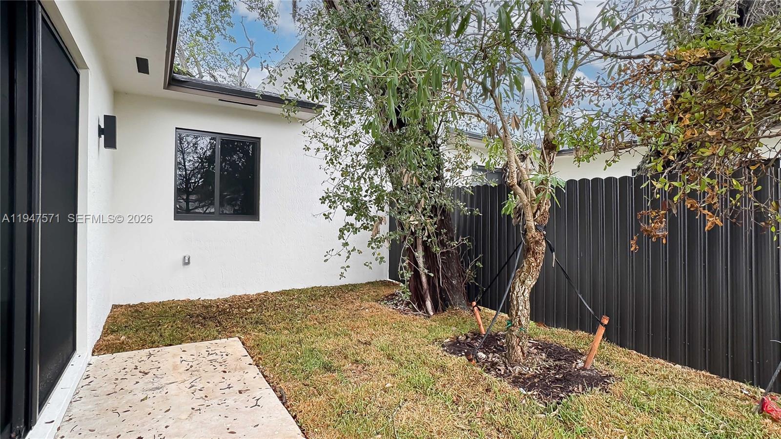 4517 3rd Miami, FL 33126