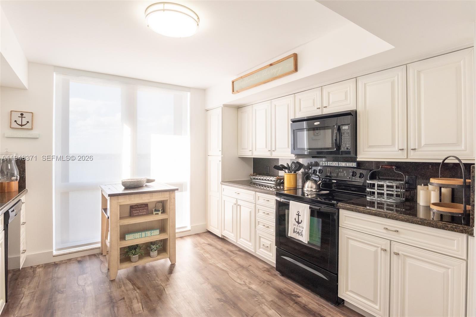 Undisclosed Address Singer Island, FL 33404