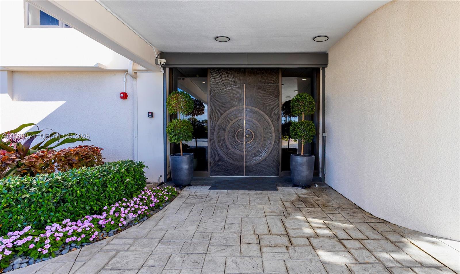 Undisclosed Address Singer Island, FL 33404