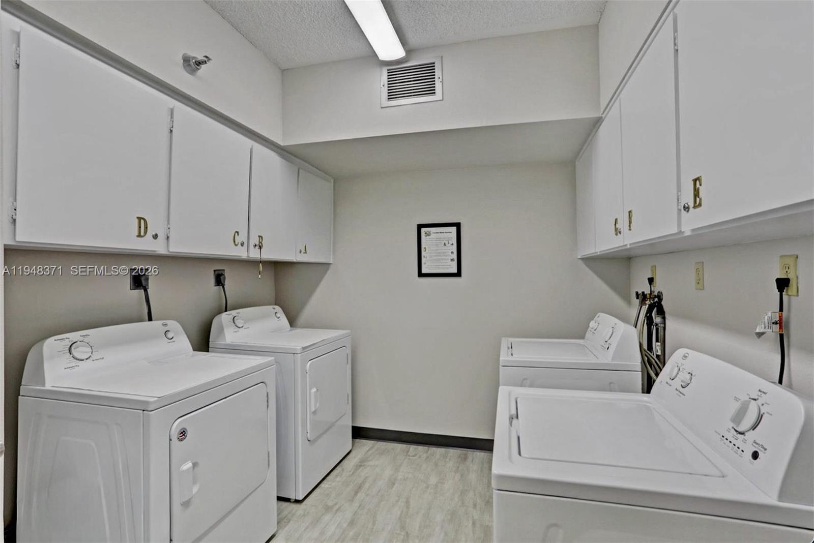 Undisclosed Address Singer Island, FL 33404