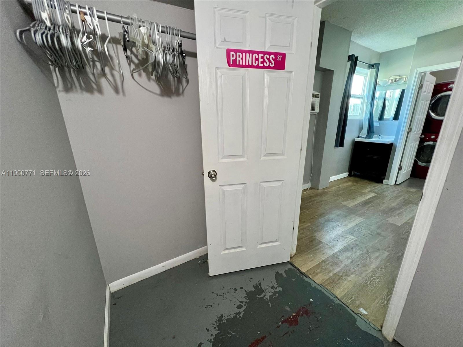 2500 NW 89th Ave Sunrise, FL 33322