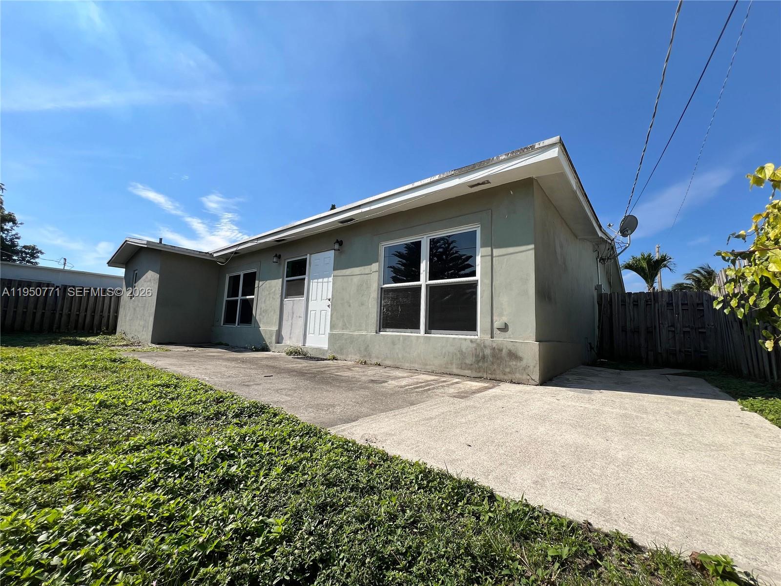 2500 NW 89th Ave Sunrise, FL 33322