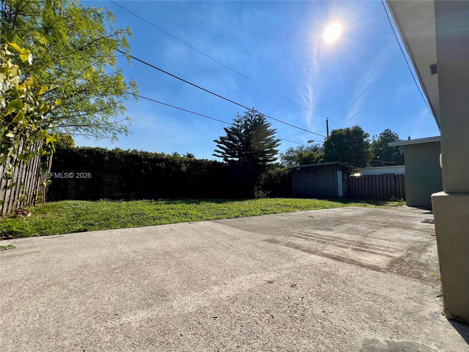 2500 NW 89th Ave Sunrise, FL 33322