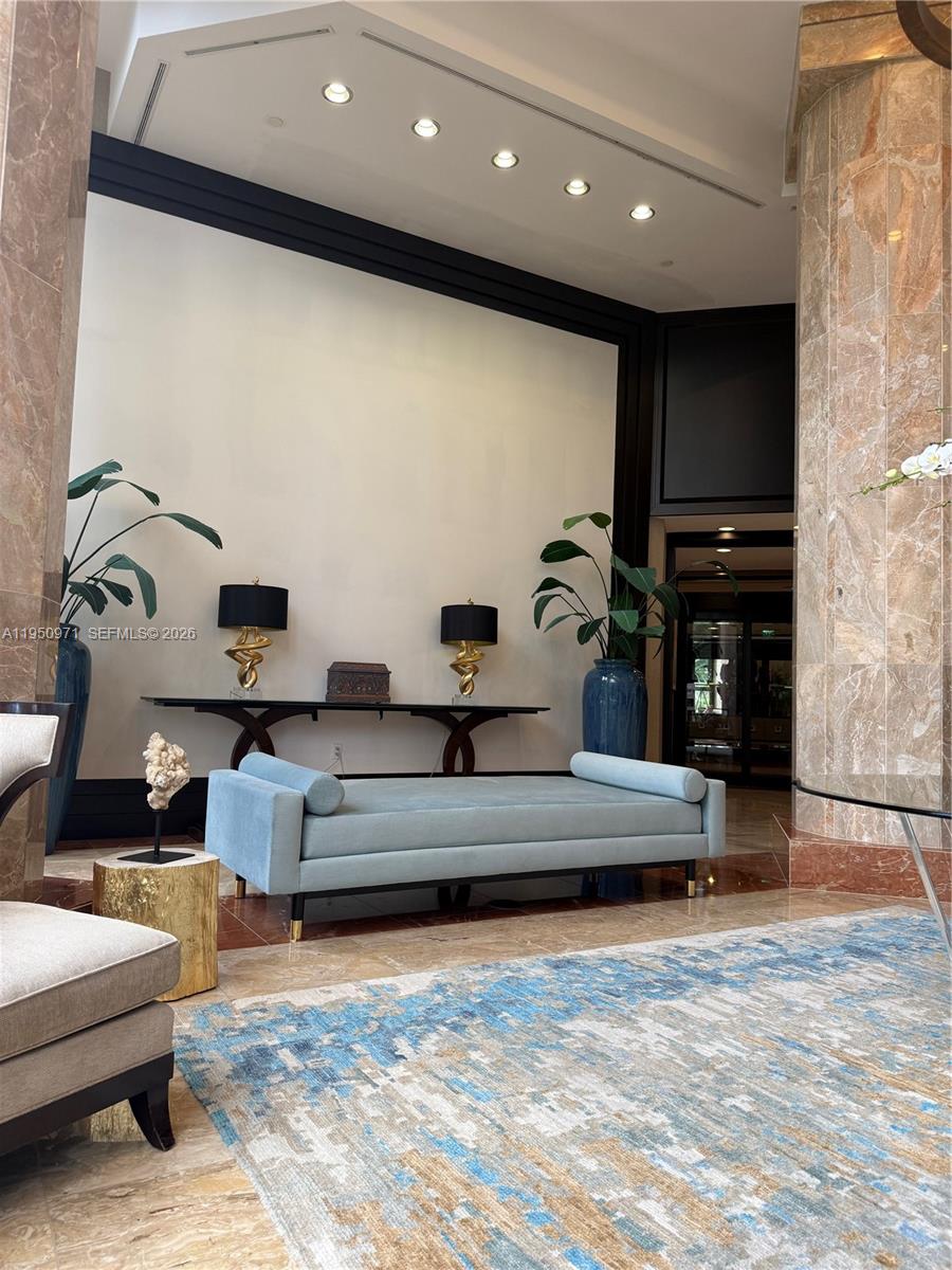 4000 Island Blvd #2402 Aventura, FL 33160