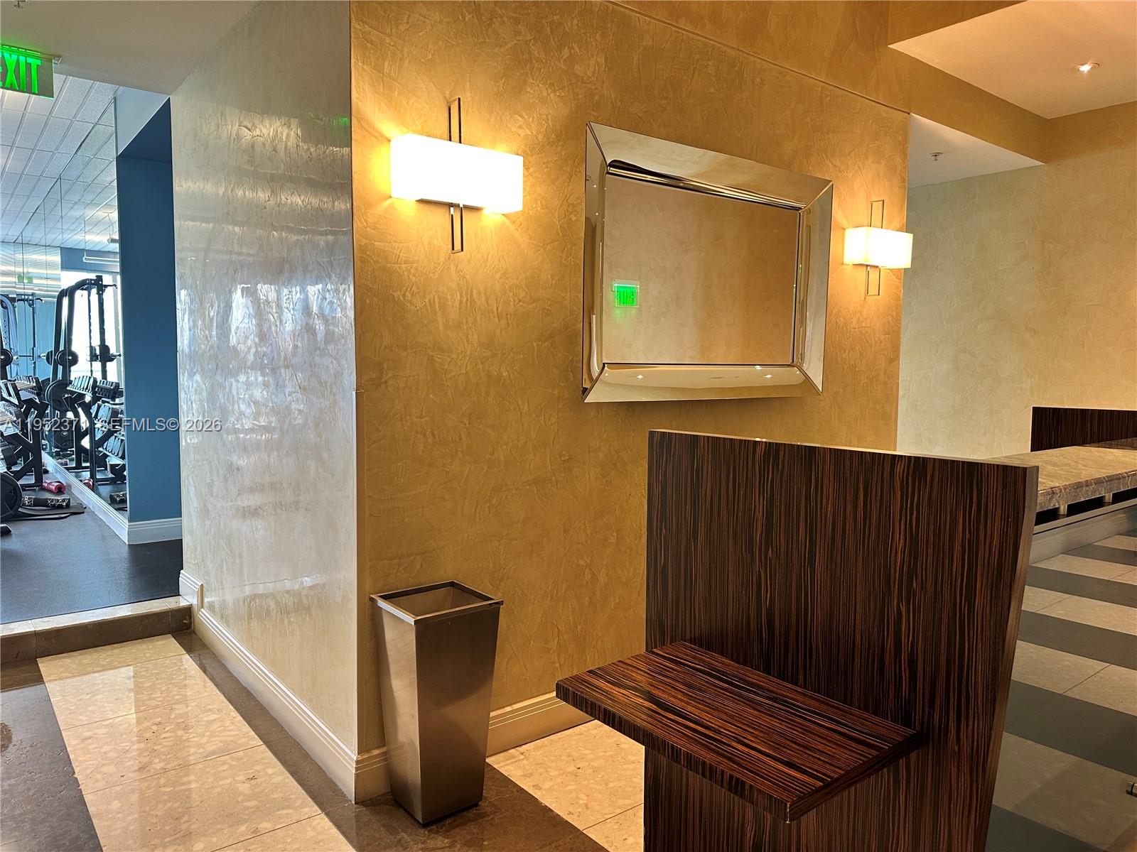 image Latitude on the River21