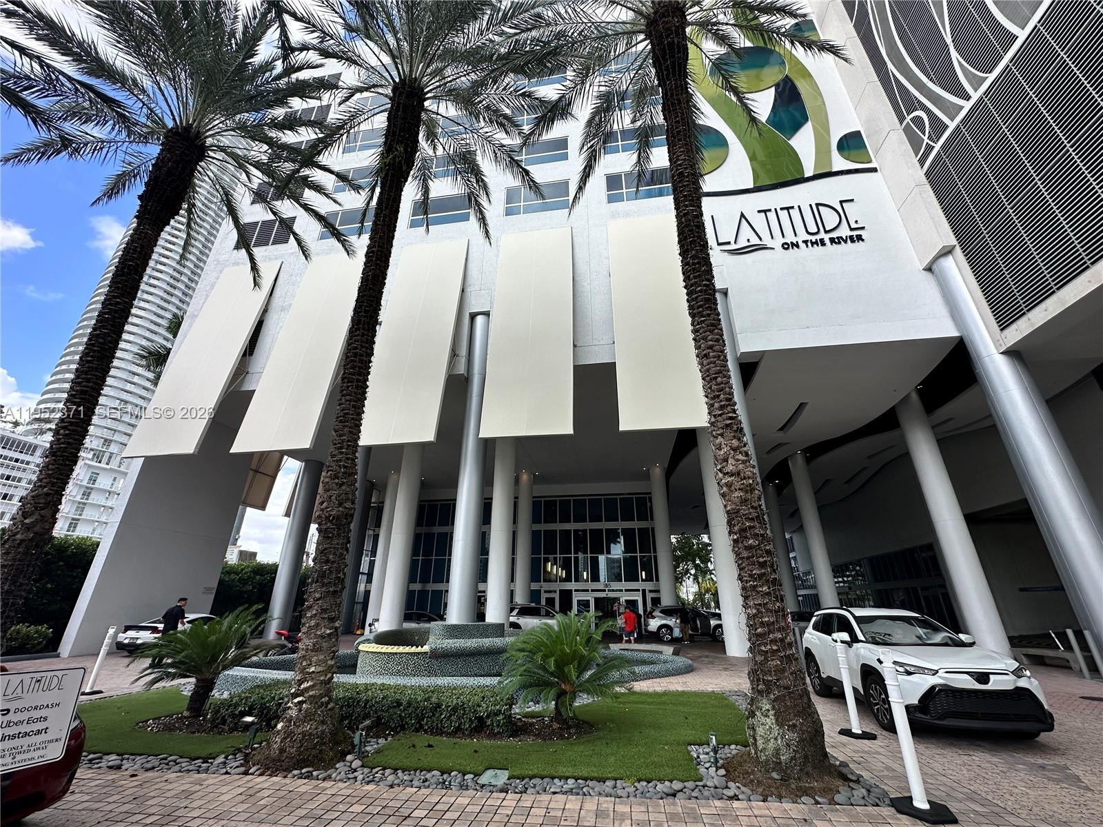 image Latitude on the River23