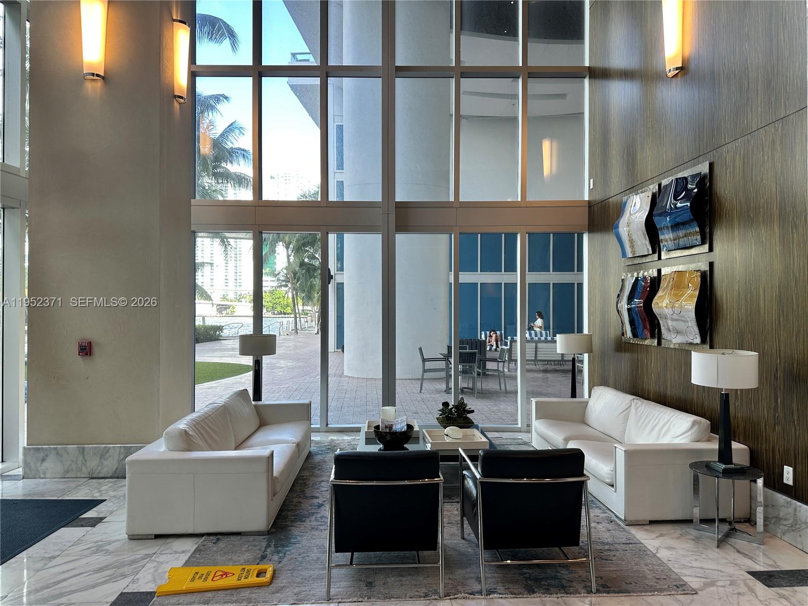 image Latitude on the River30