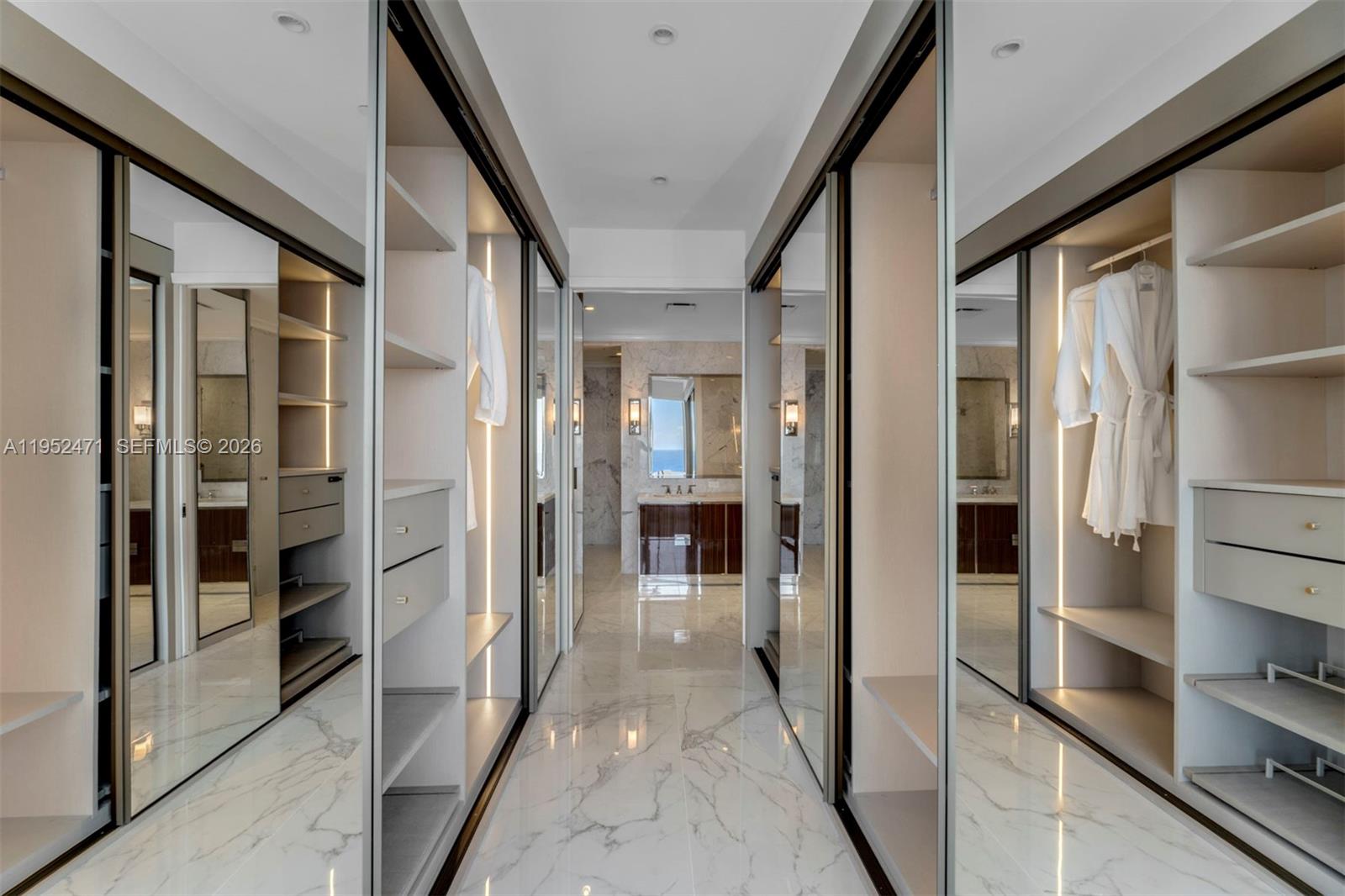 15701 Collins Ave #4701 Sunny Isles Beach, FL 33160