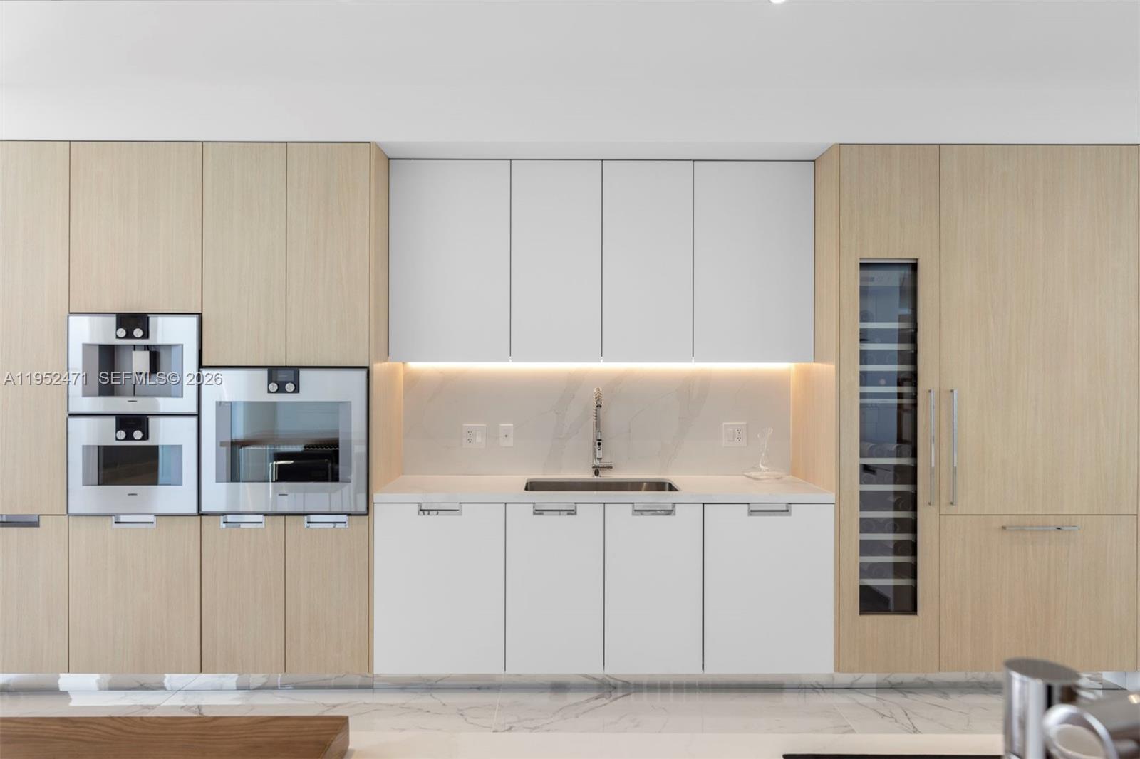 15701 Collins Ave #4701 Sunny Isles Beach, FL 33160