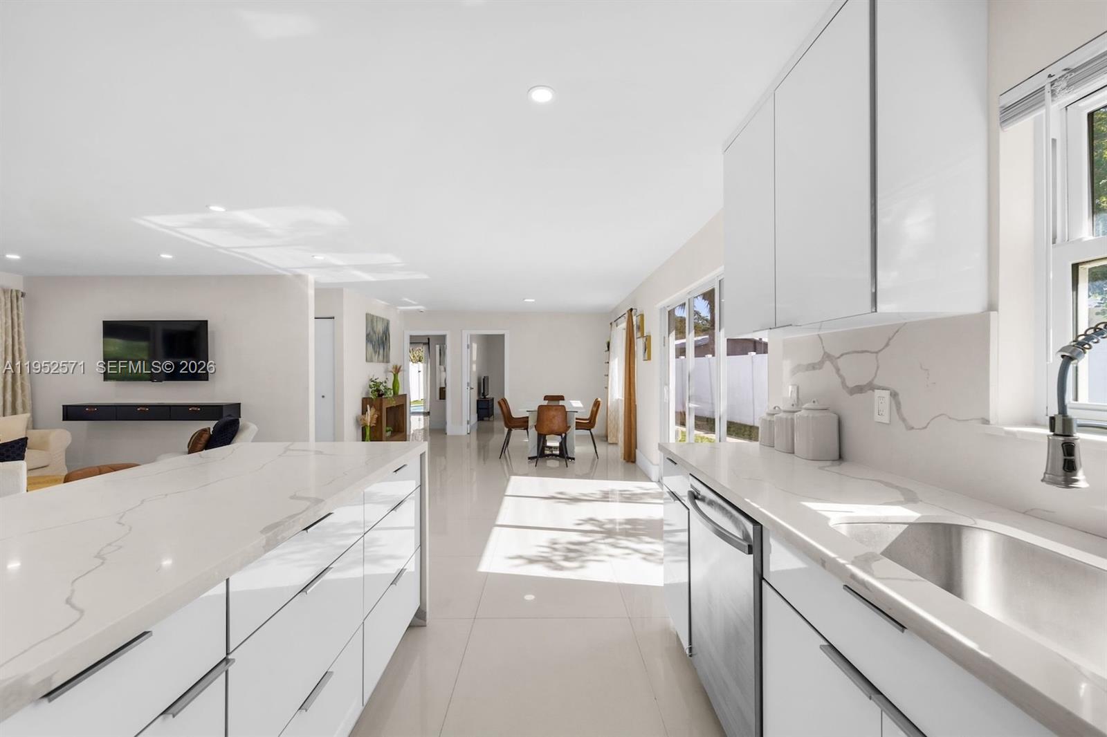 416 NE 29th St Wilton Manors, FL 33334