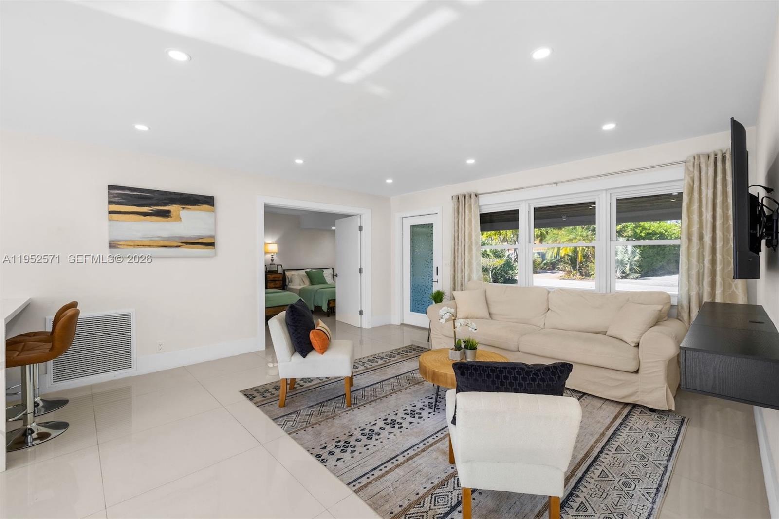 416 NE 29th St Wilton Manors, FL 33334