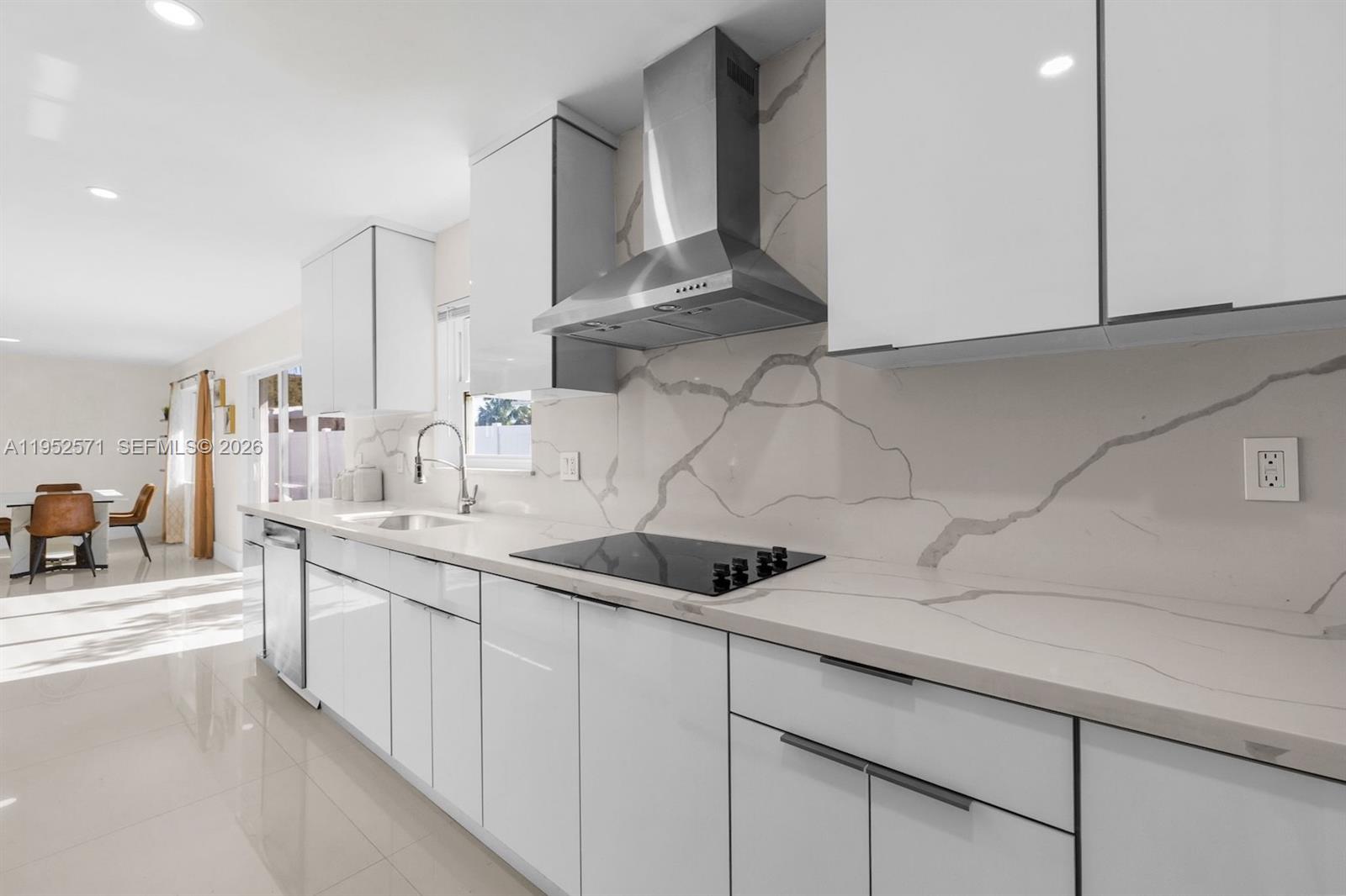 416 NE 29th St Wilton Manors, FL 33334