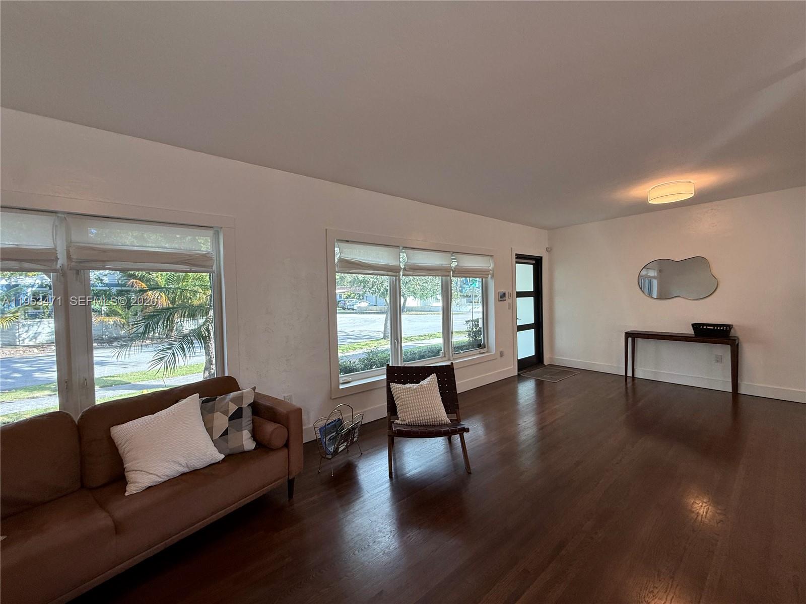 2728 Kirk St Miami, FL 33133