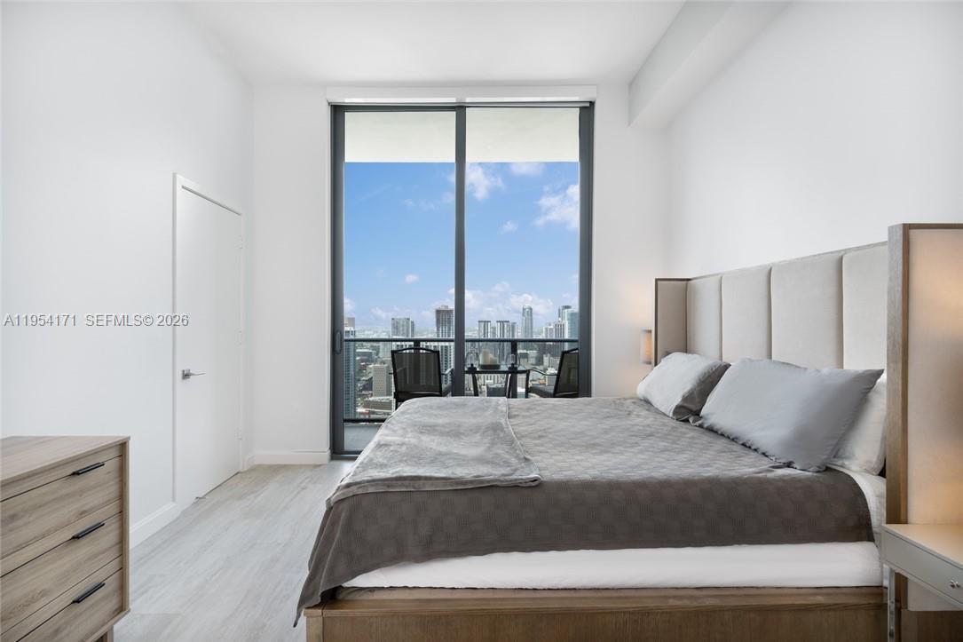 image Brickell Heights East9