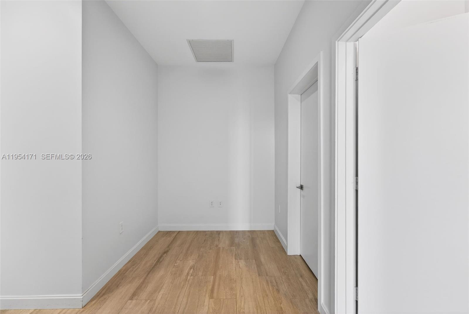 image Brickell Heights East22